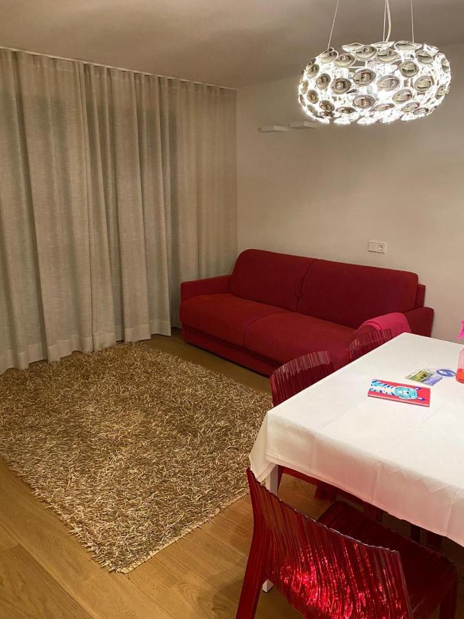 Casa Sciliar Centro Paese Pink Apartamento Fiè Exterior foto
